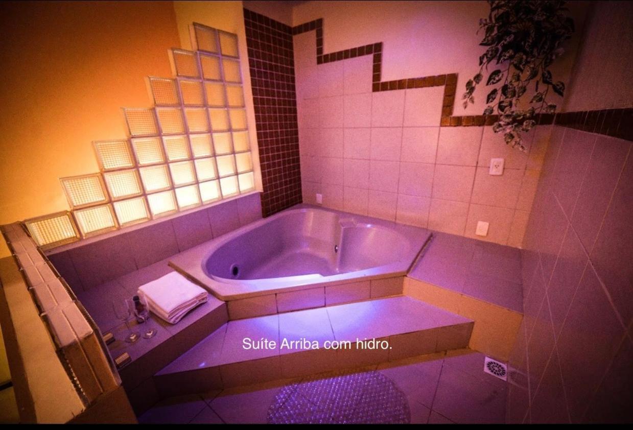 Motel Del Fuego (Adults Only) เปโลตัส ภายนอก รูปภาพ