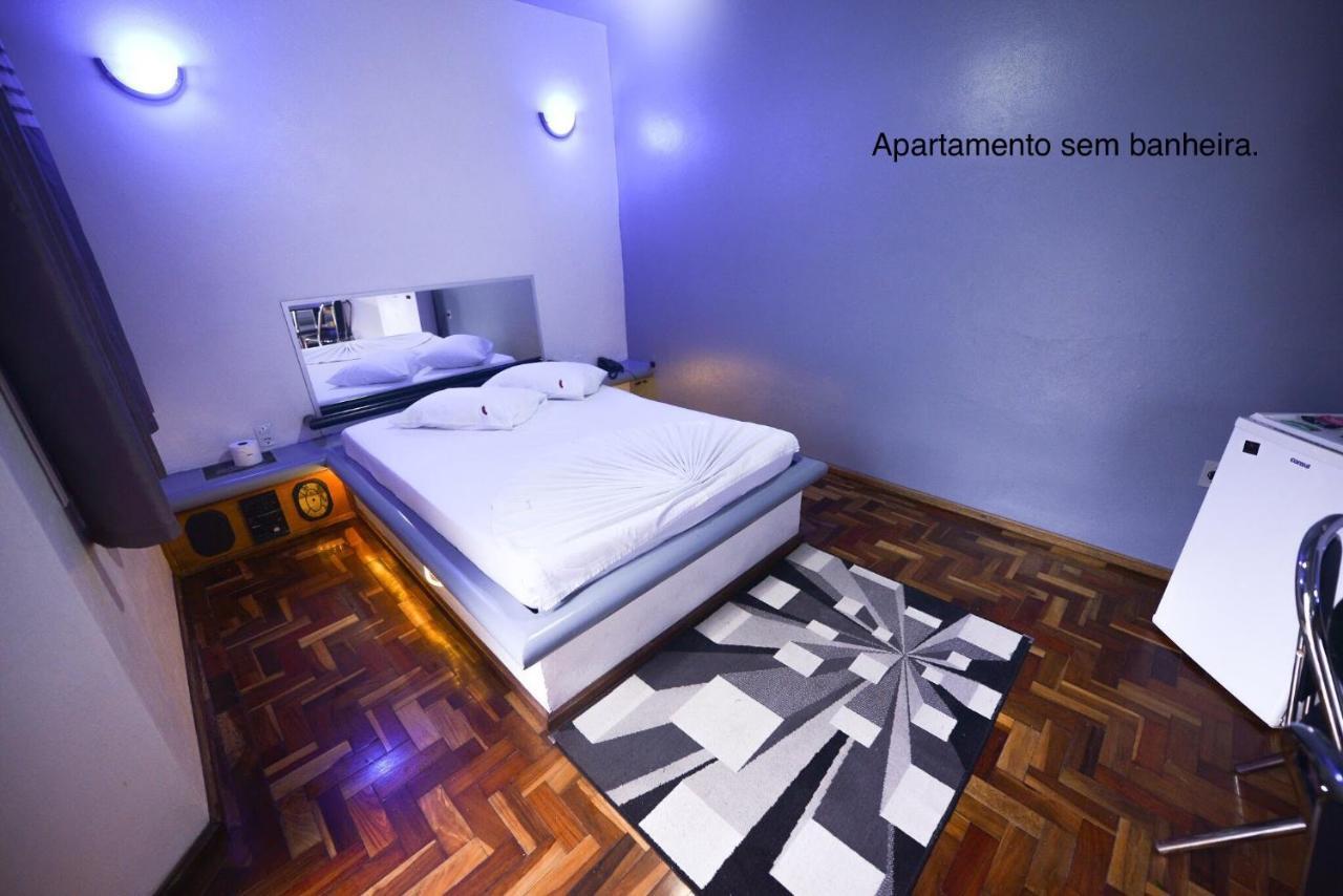 Motel Del Fuego (Adults Only) เปโลตัส ภายนอก รูปภาพ